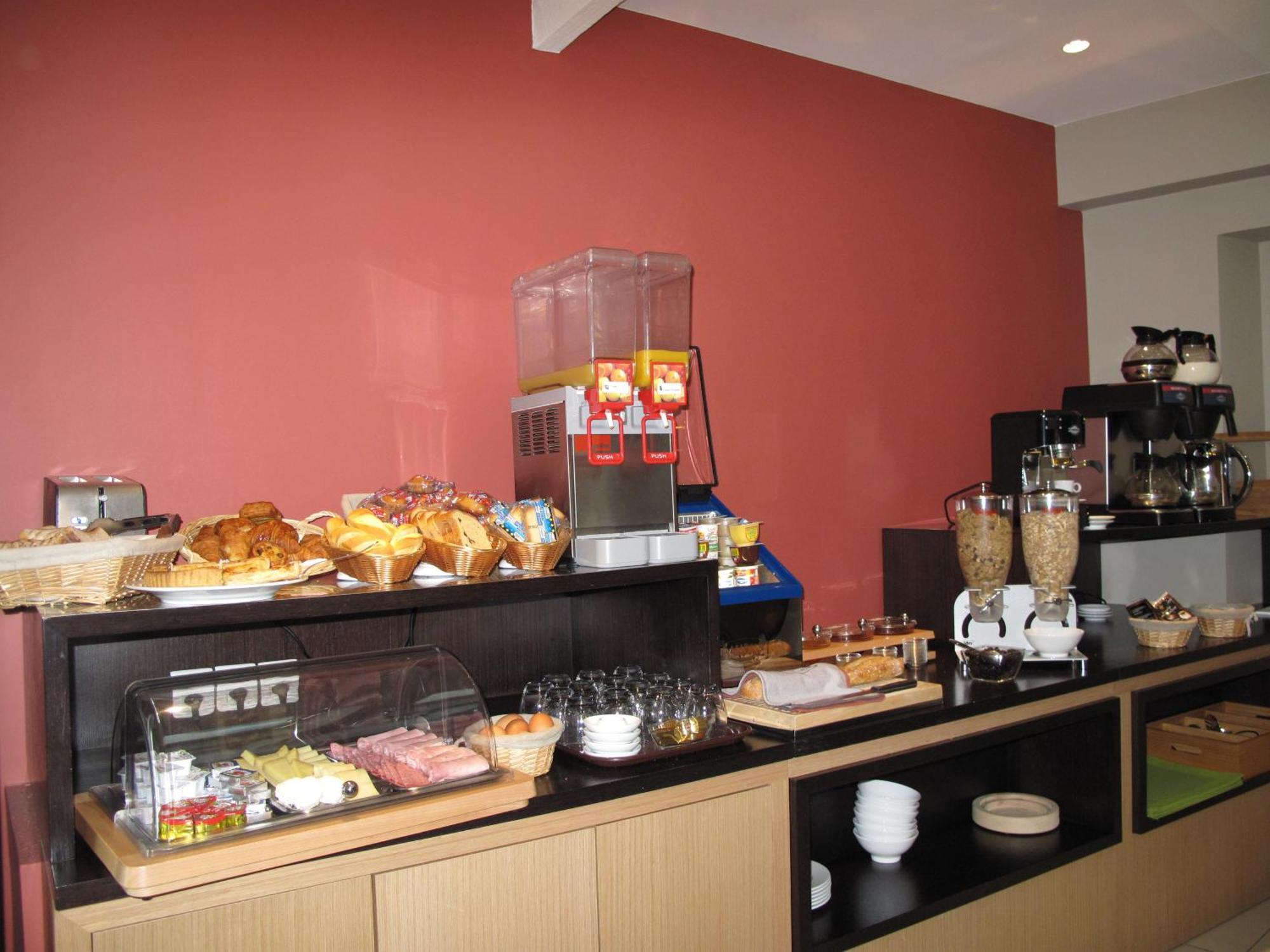 Hotel Source Parijs